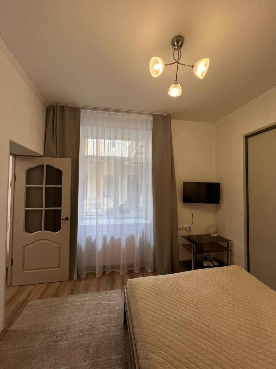Cozy Apartment Near The Lviv National Opera Екстериор снимка