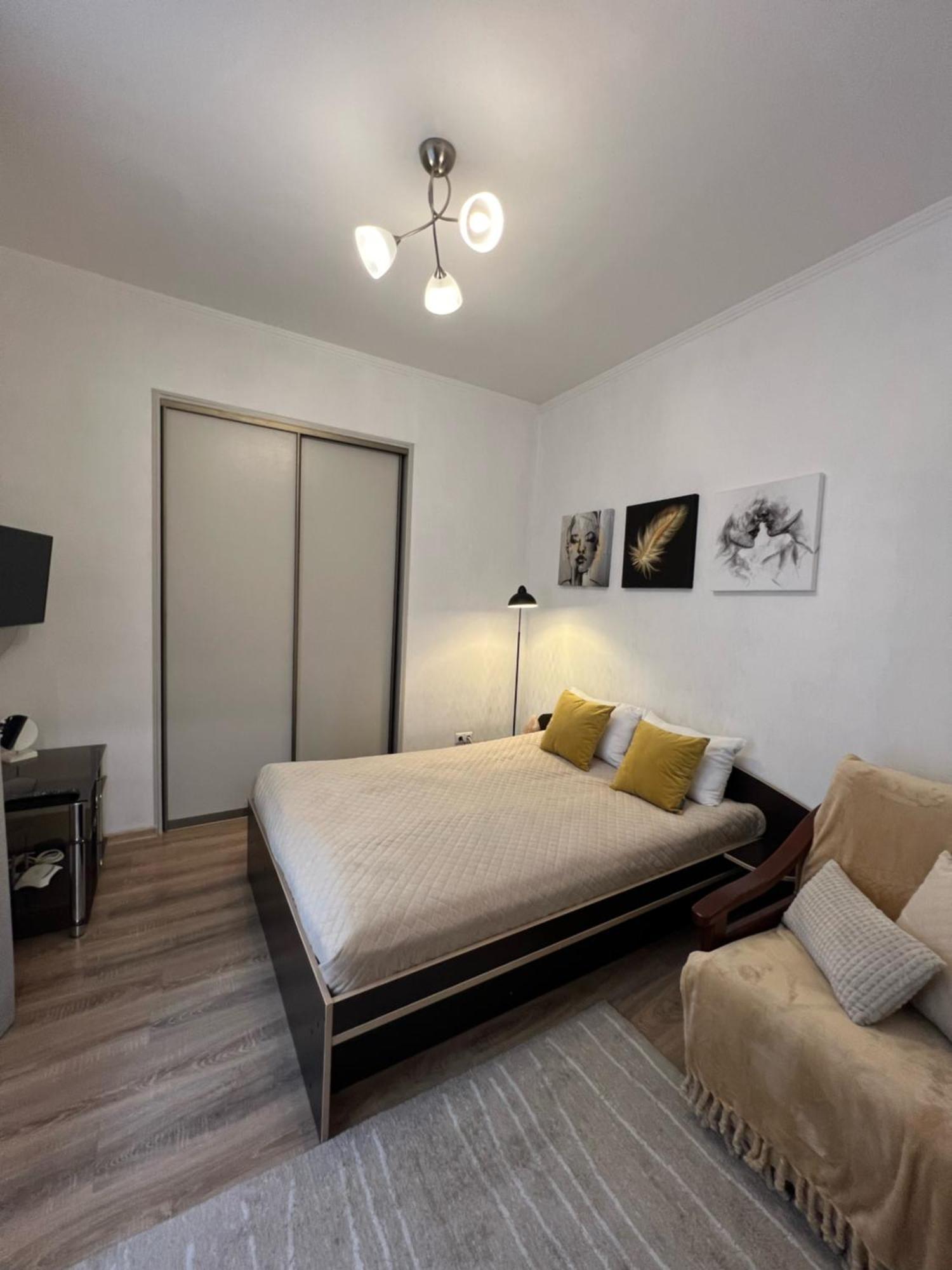 Cozy Apartment Near The Lviv National Opera Екстериор снимка